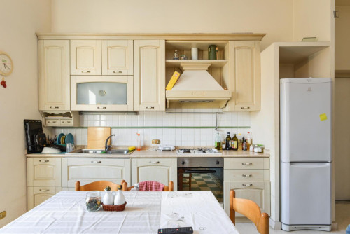 Cool double bedroom in lively Esquilino