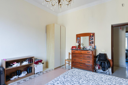 Cool double bedroom in lively Esquilino