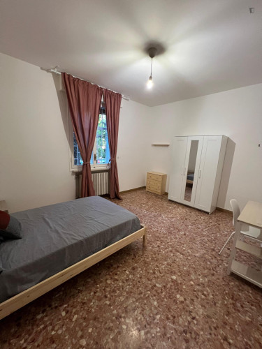 Spacious double bedroom in Castelmaggiore, well connected to the city center - Gallery - 25