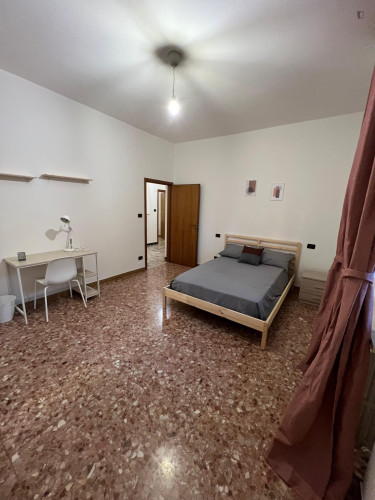 Spacious double bedroom in Castelmaggiore, well connected to the city center - Gallery - 26