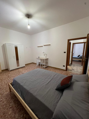 Spacious double bedroom in Castelmaggiore, well connected to the city center - Gallery - 27
