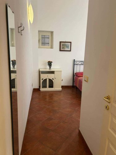 Room in Via Emanuele Filiberto, Roma for 98 m² with 3 bedrooms