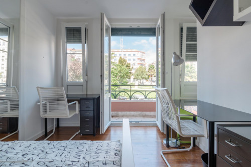 Twin ensuite bedroom close to Instituto Superior Técnico