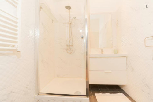 Single bedroom in a student flat, next to the Budapest-Nyugati train station