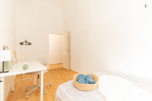 Pleasant double bedroom in center of Budapest  - Gallery -  5