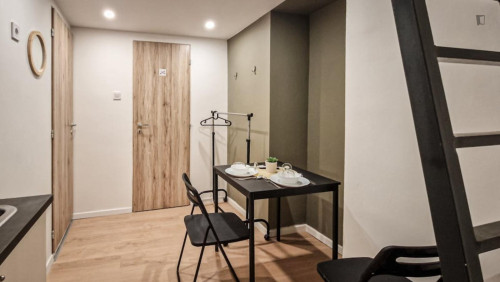 Cozy studio near St. Stephen's Basilica