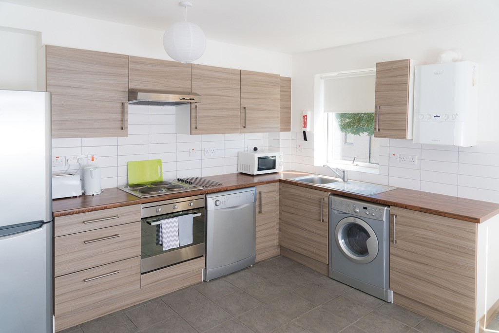 Standard 3 Bed Flat - 13