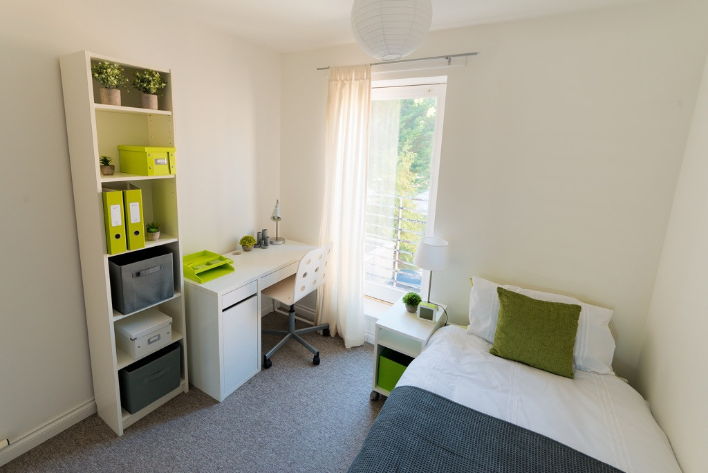 Standard 3 Bed Flat - 20