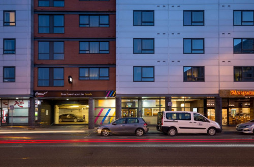 Leeds City West @Roomzzz