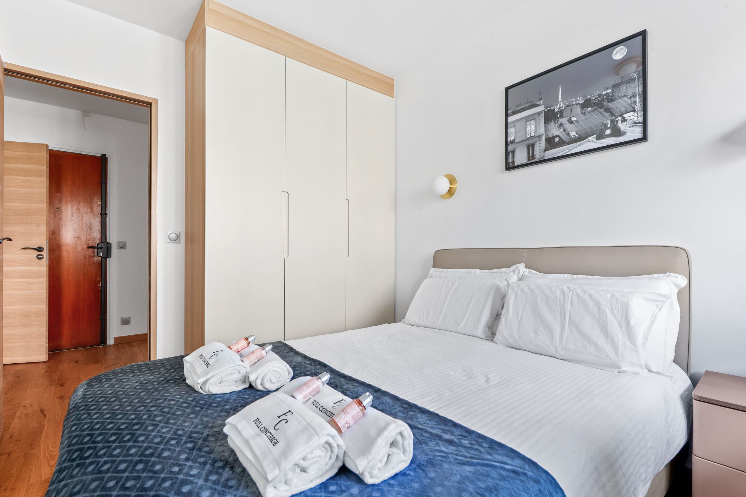  Suite Guersant: Luxury Parisian Apartment  -  Suite Guersant: Luxury Parisian Apartment  - Gallery -  14