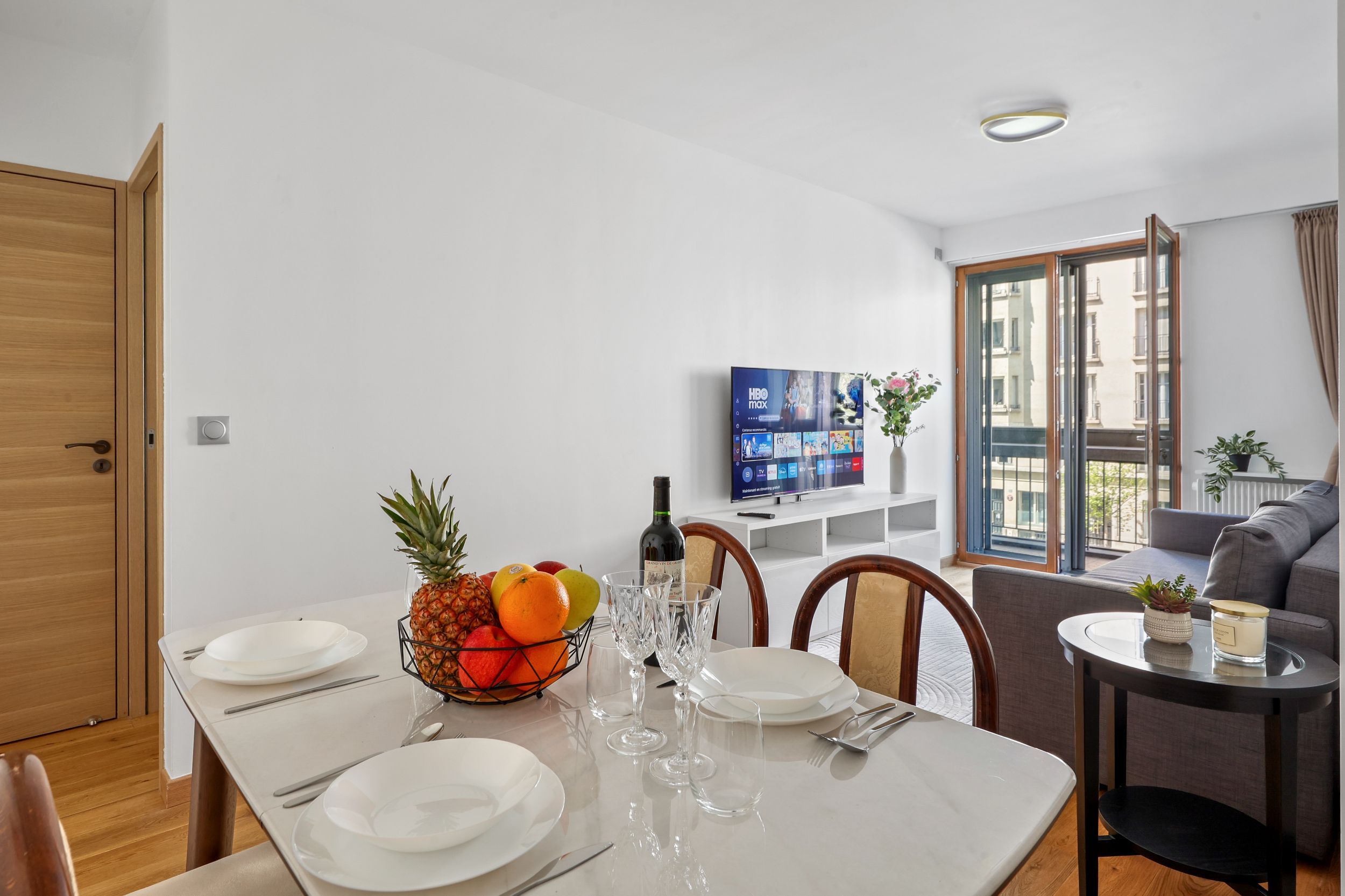  Suite Guersant: Luxury Parisian Apartment  -  Suite Guersant: Luxury Parisian Apartment  - Gallery -  9