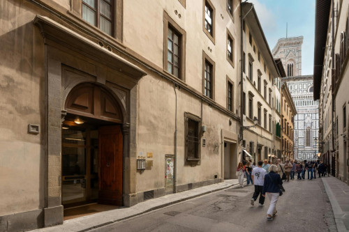 Delightful studio in the Duomo area