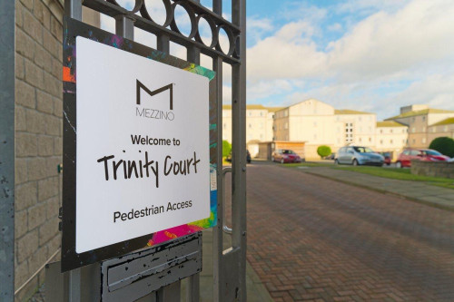 Trinity Court - Gallery - 166