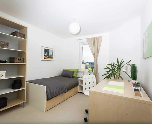 Trinity Court - Gallery - 202