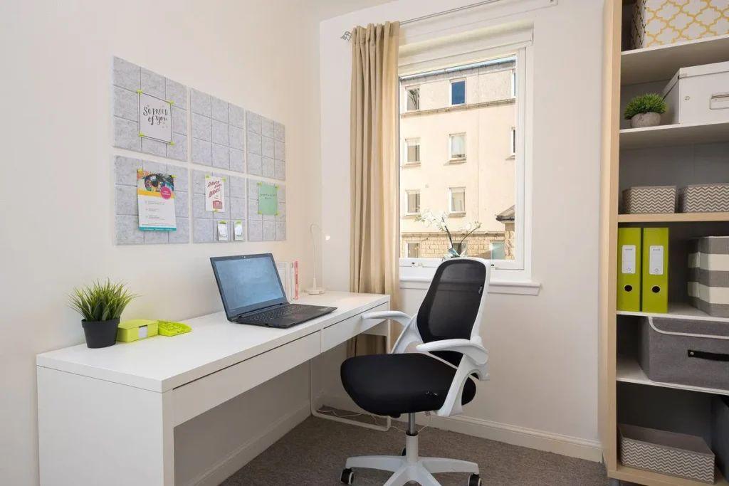 Premium - 3 Bed Flat - 27