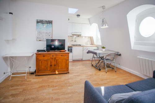 Turbigo - bright 1bdrm apartment