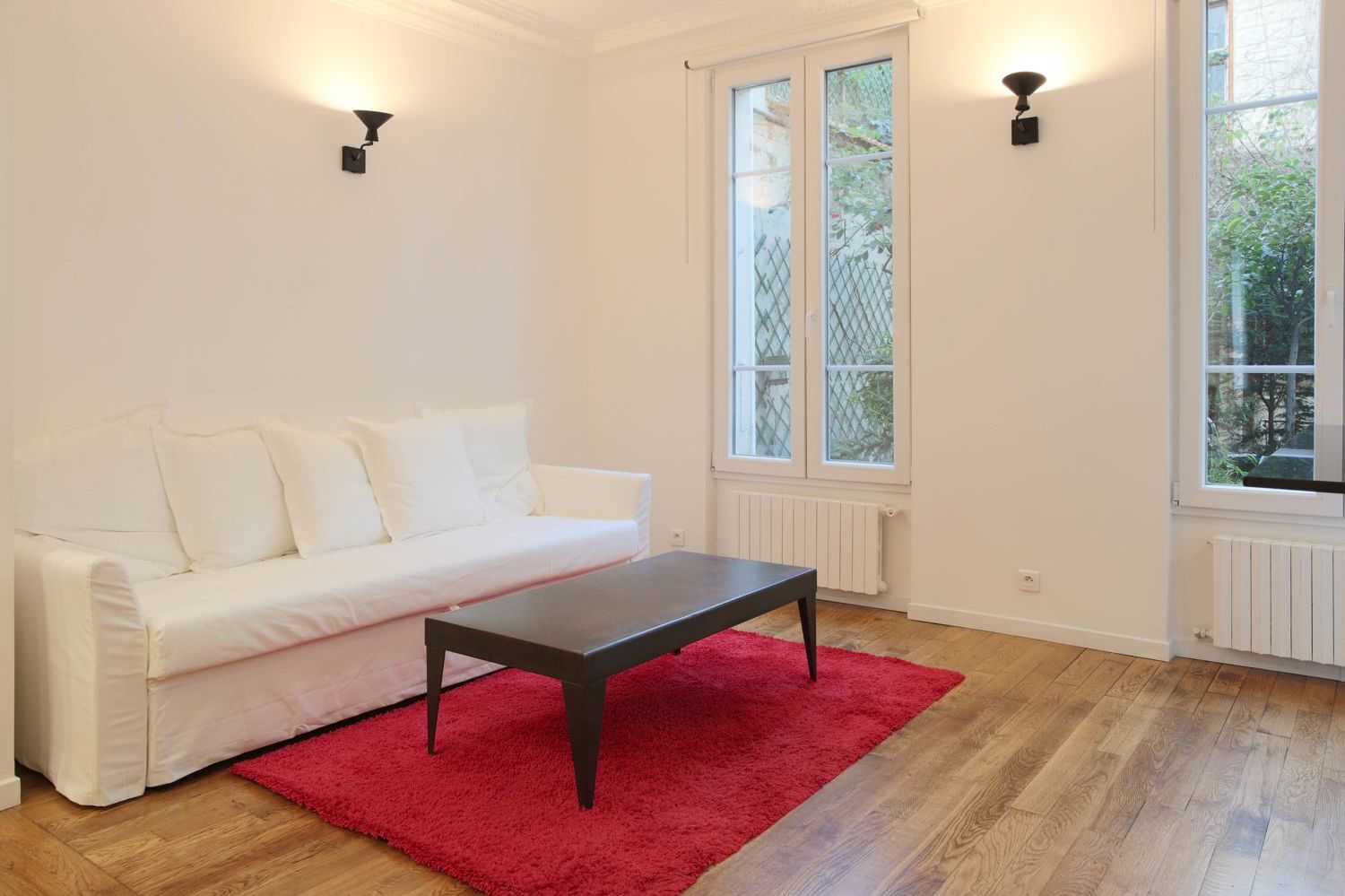  Beautiful Flat With Private Garden In The Heart Of Paris  -  Beautiful flat with private garden in the heart of Paris  - Gallery -  1