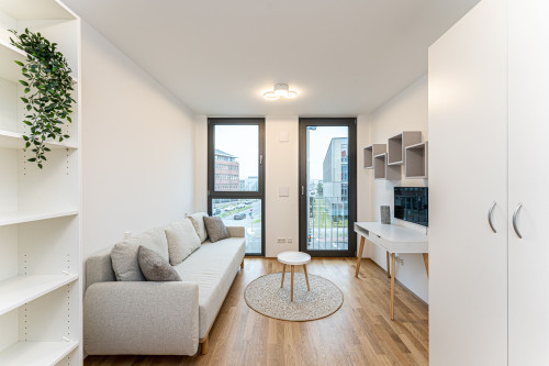 Shared flat room in Adlershof, near the Technology Park and S-Bahn station