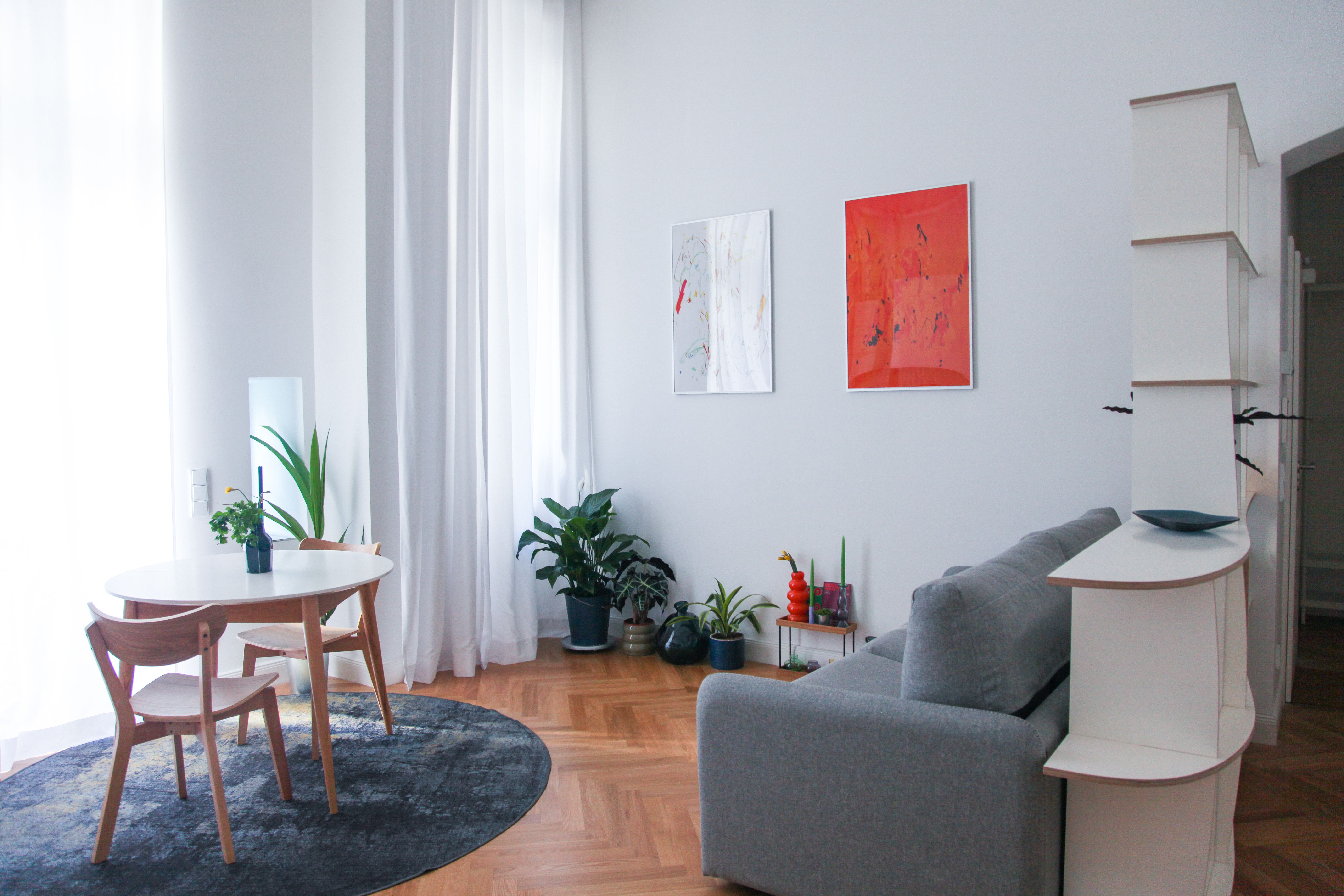  Gorgeously Renovated Altbau Apartment In A Great, Central Location  -  Gorgeously renovated Altbau apartment in a great, central location  - Gallery -  6