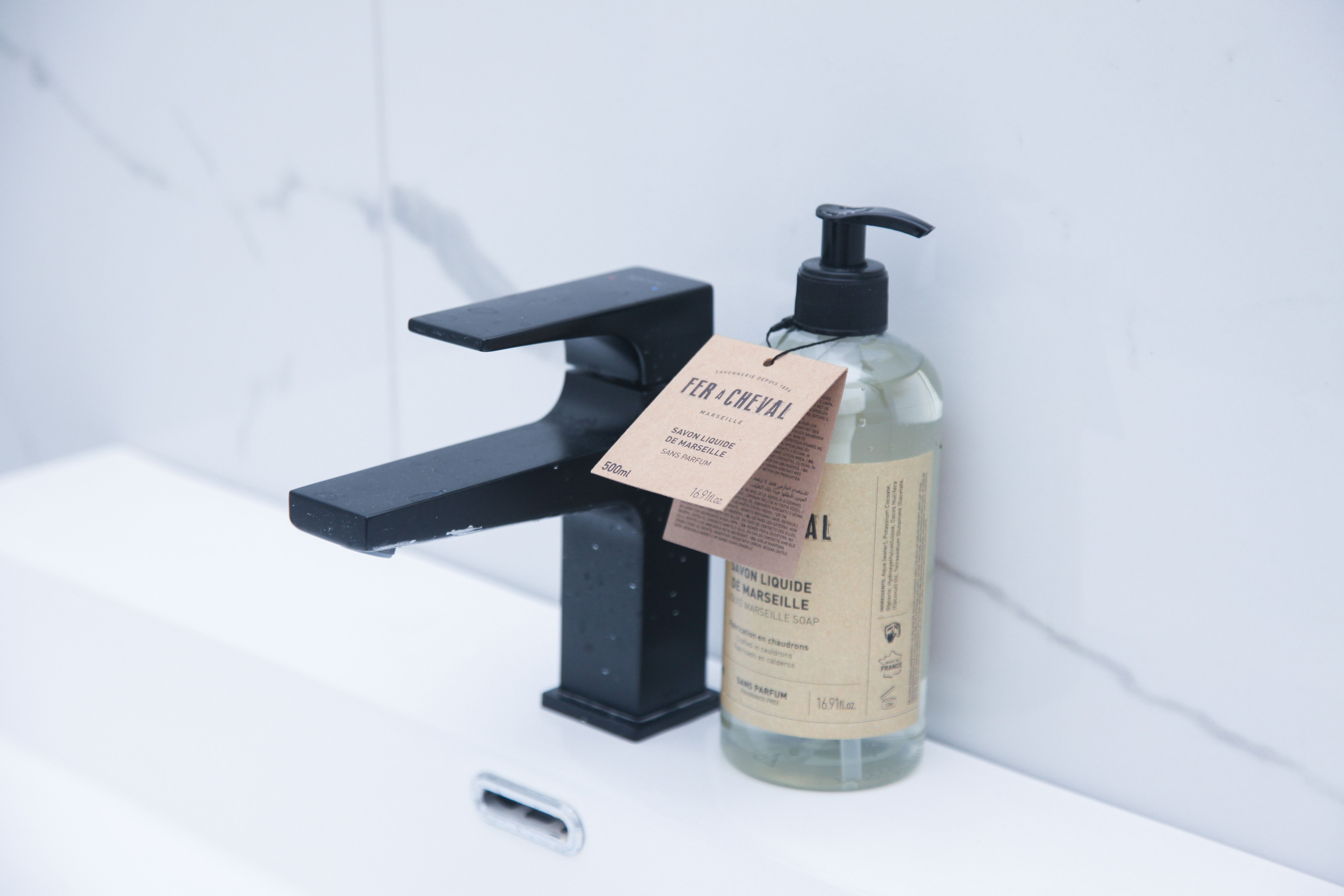 Gorgeously Renovated Altbau Apartment In A Great, Central Location - Gorgeously renovated Altbau apartment in a great, central location - Gallery - 9