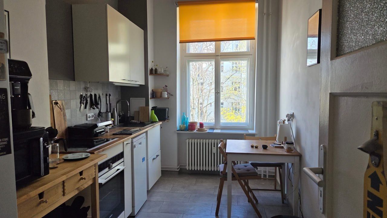 Fully Furnished And Comfortable 1-Bedroom Apartment With 60 M² In A Great Friedrichshain Location - Fully furnished and comfortable 1-bedroom apartment with 60 m² in a great Friedrichshain location - Gallery - 4