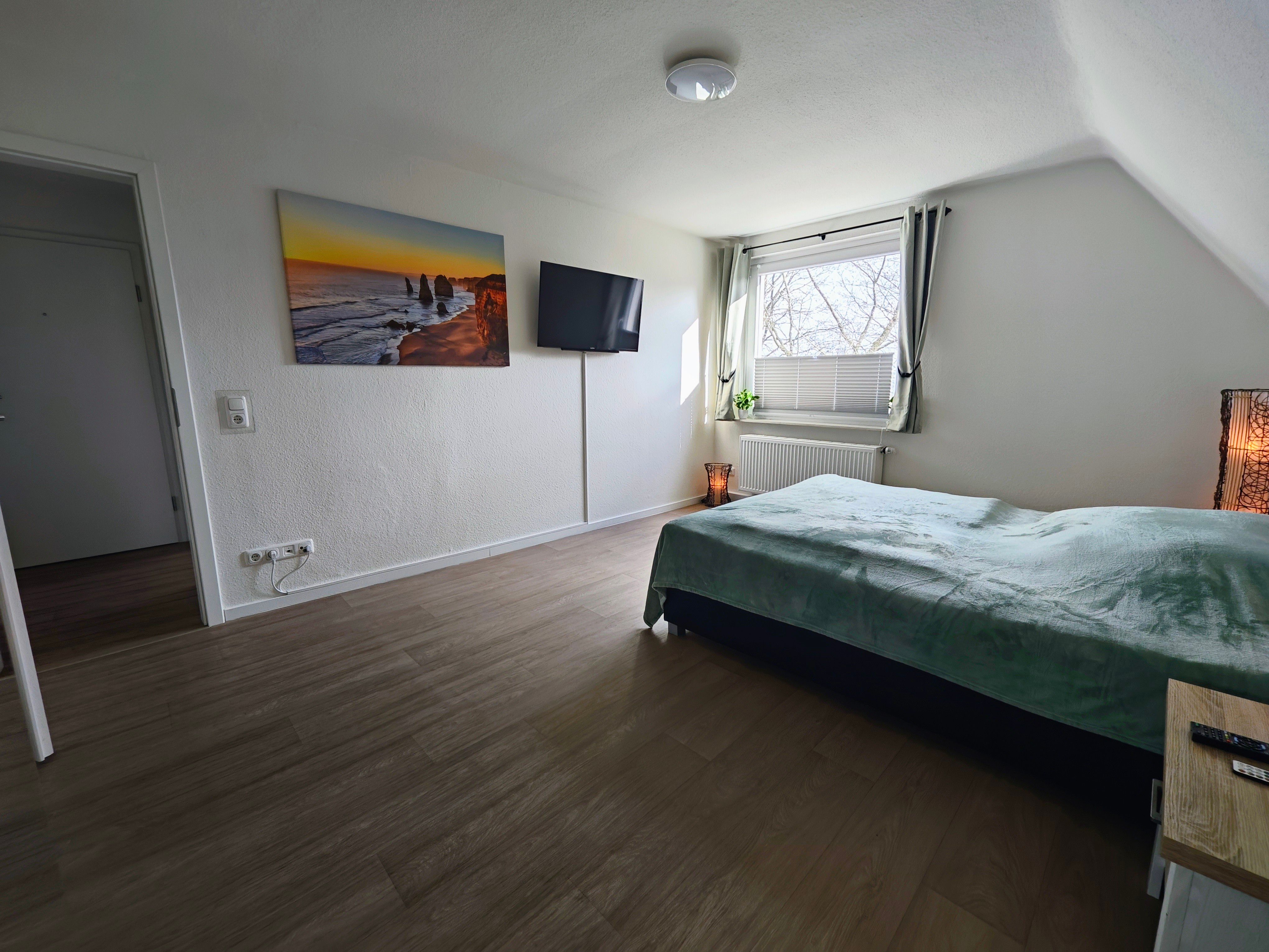 Your New Happy Place: Charming Home With Balcony Lounge & Private Workspace - 22