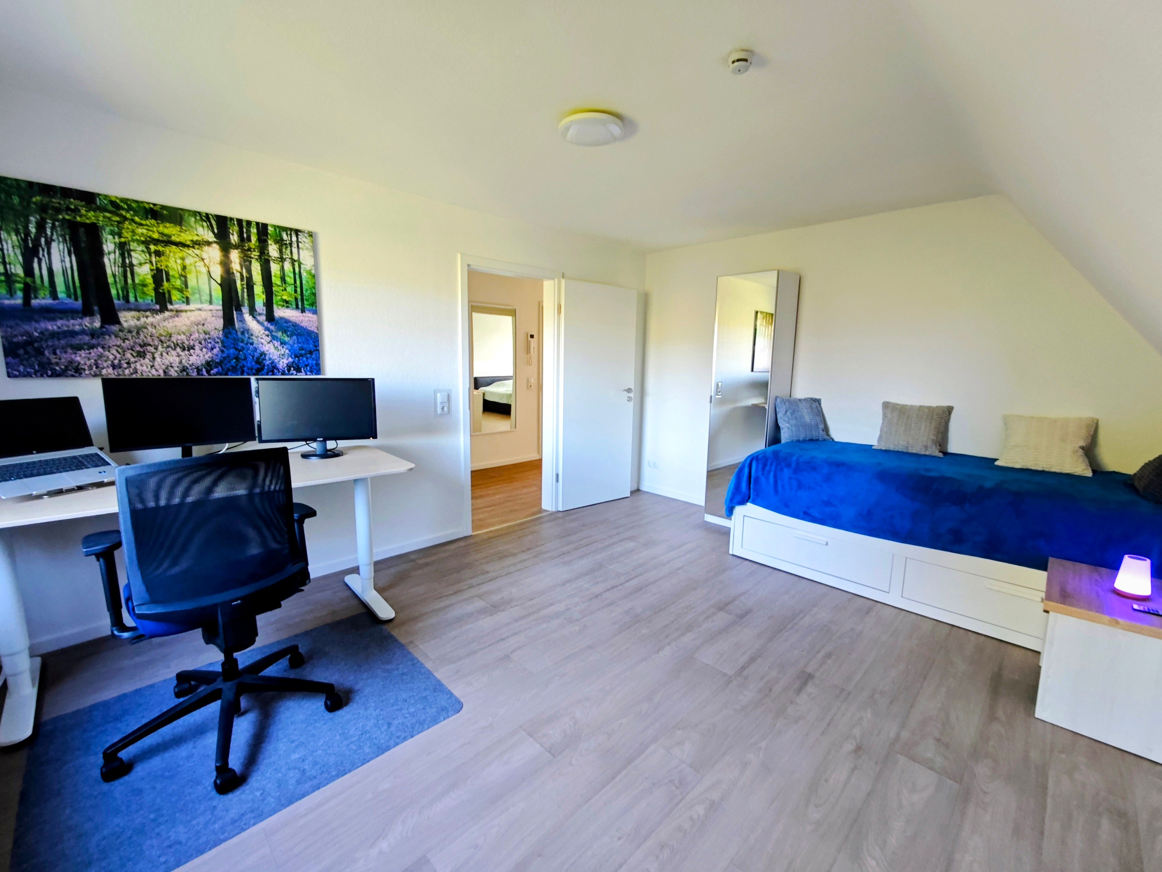 Your New Happy Place: Charming Home With Balcony Lounge & Private Workspace - 26