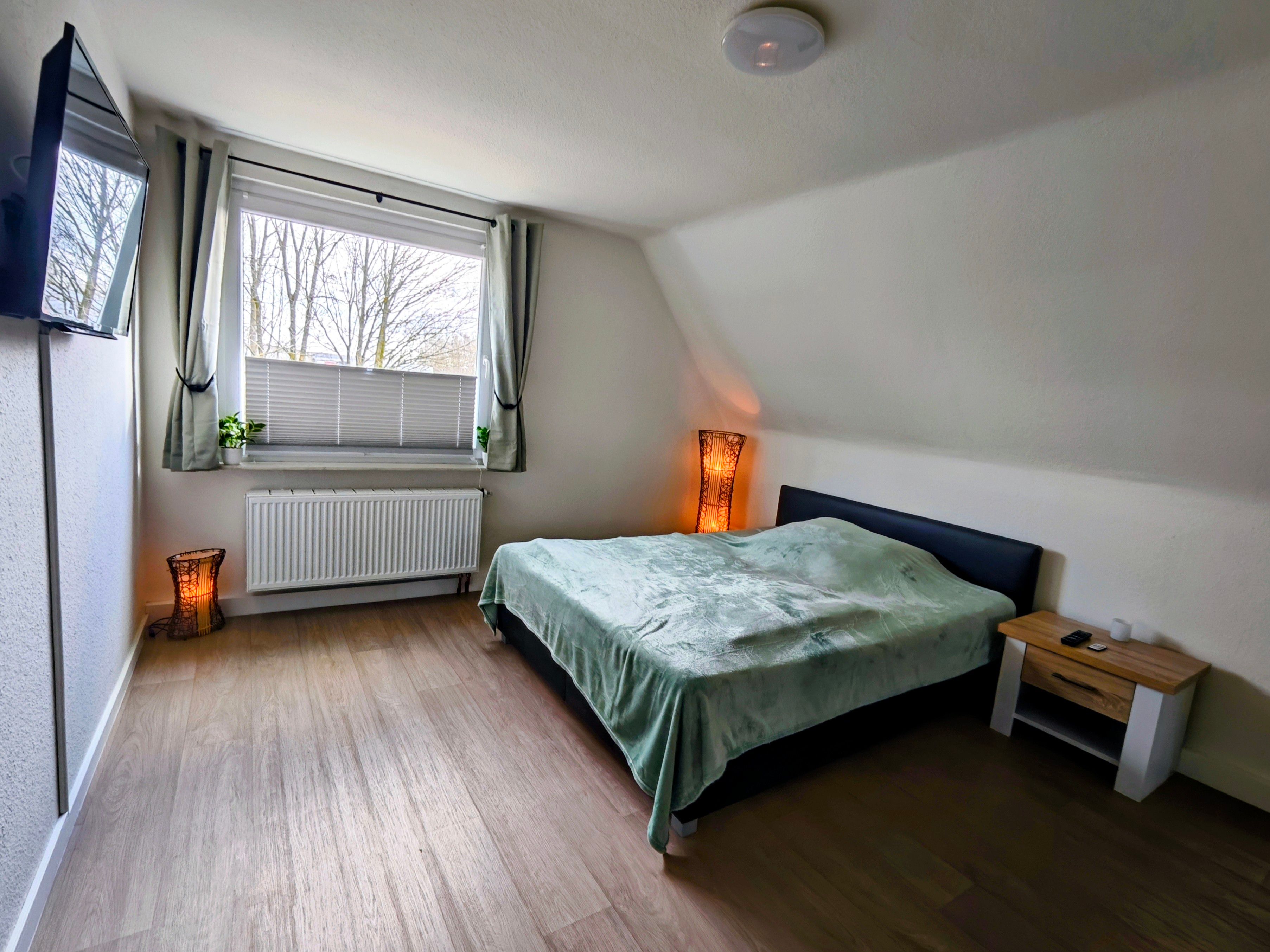Your New Happy Place: Charming Home With Balcony Lounge & Private Workspace - 24