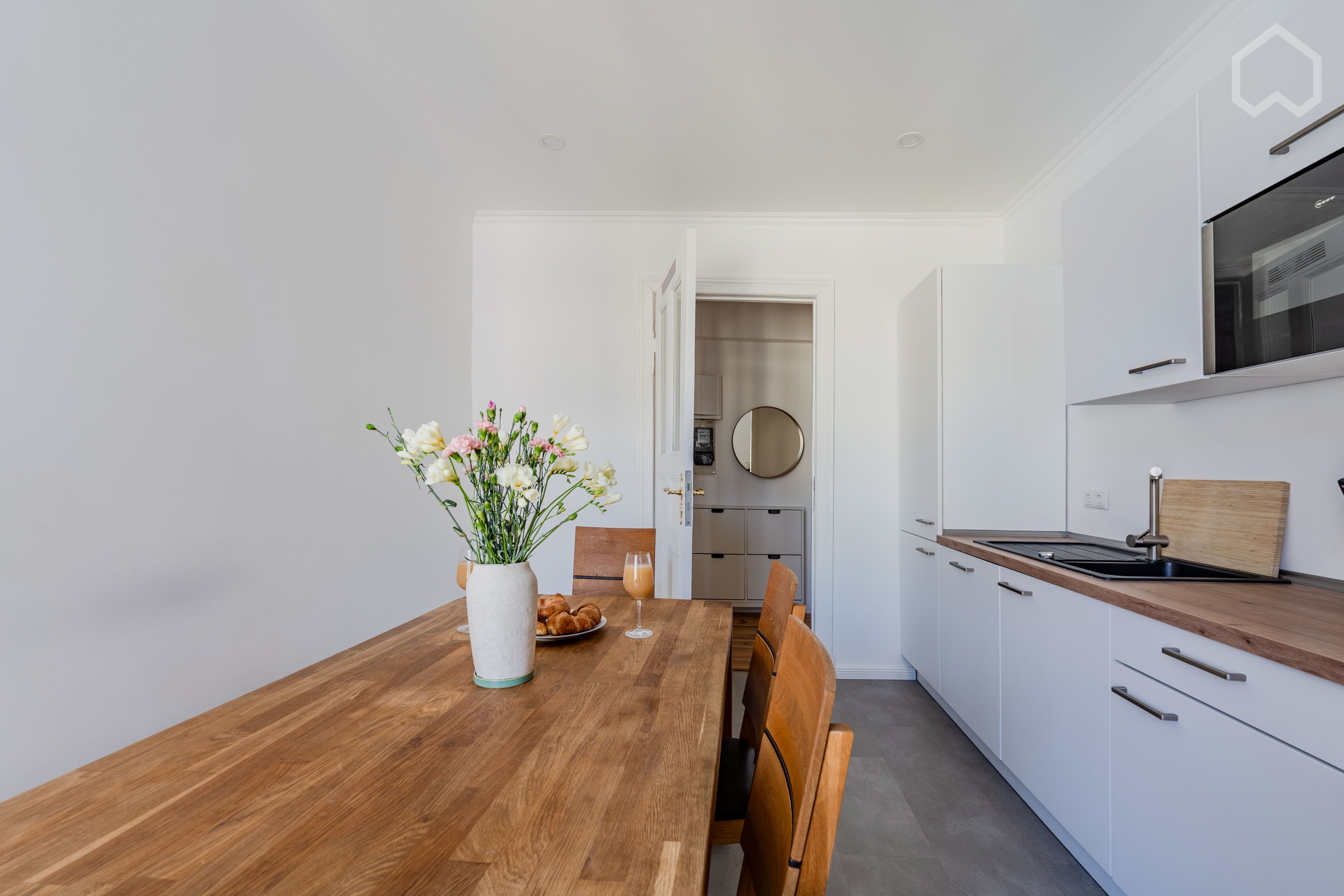 Top Location In Wedding: Stylish 2-Room Flat Next To Subway & City Train (Very Close To Ringbahn) - Top Location in Wedding: Stylish 2-Room Flat Next to Subway & City Train (Very close to Ringbahn) - Gallery - 23