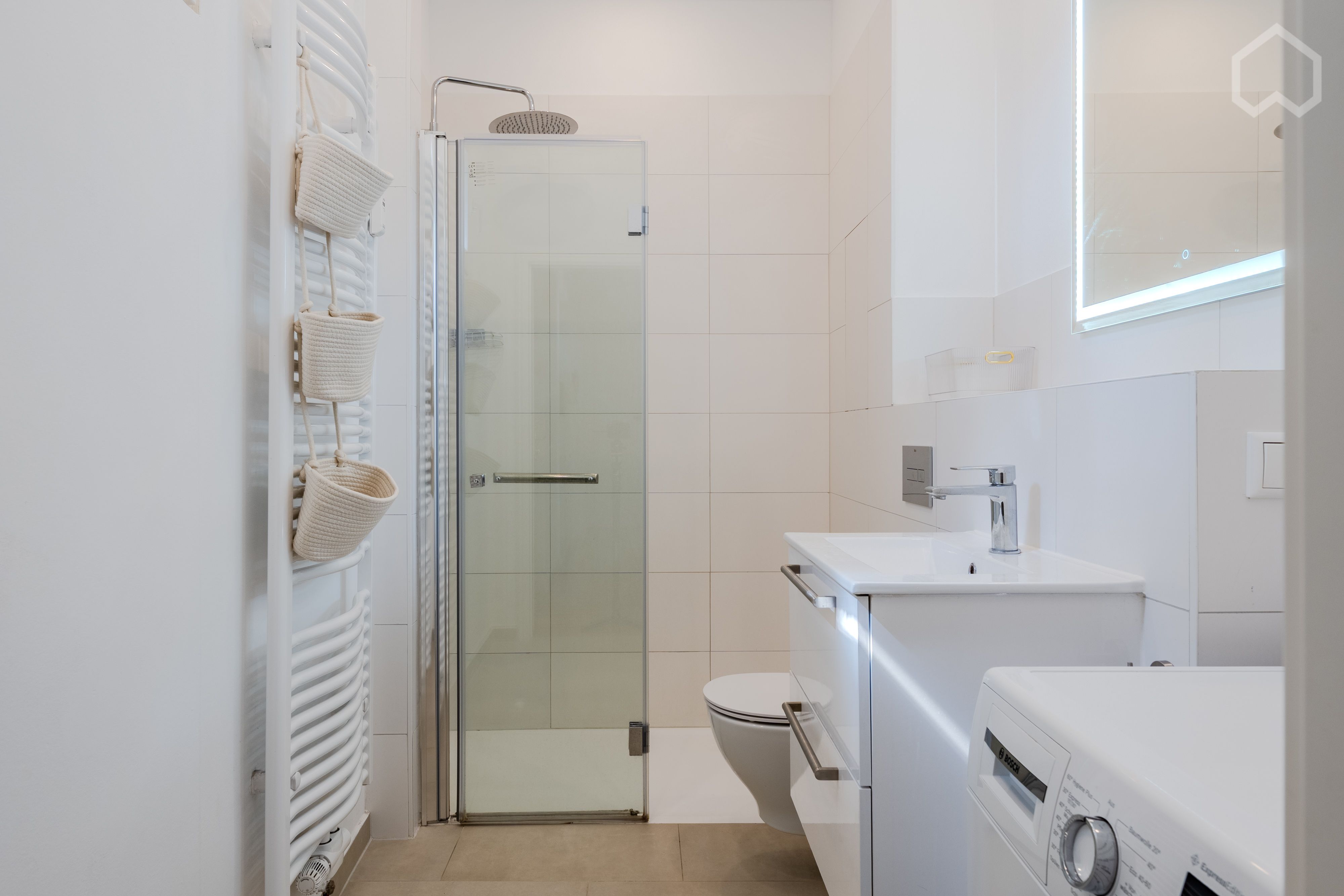  Top Location In Wedding: Stylish 2-Room Flat Next To Subway & City Train (Very Close To Ringbahn)  -  Top Location in Wedding: Stylish 2-Room Flat Next to Subway & City Train (Very close to Ringbahn)  - Gallery -  11