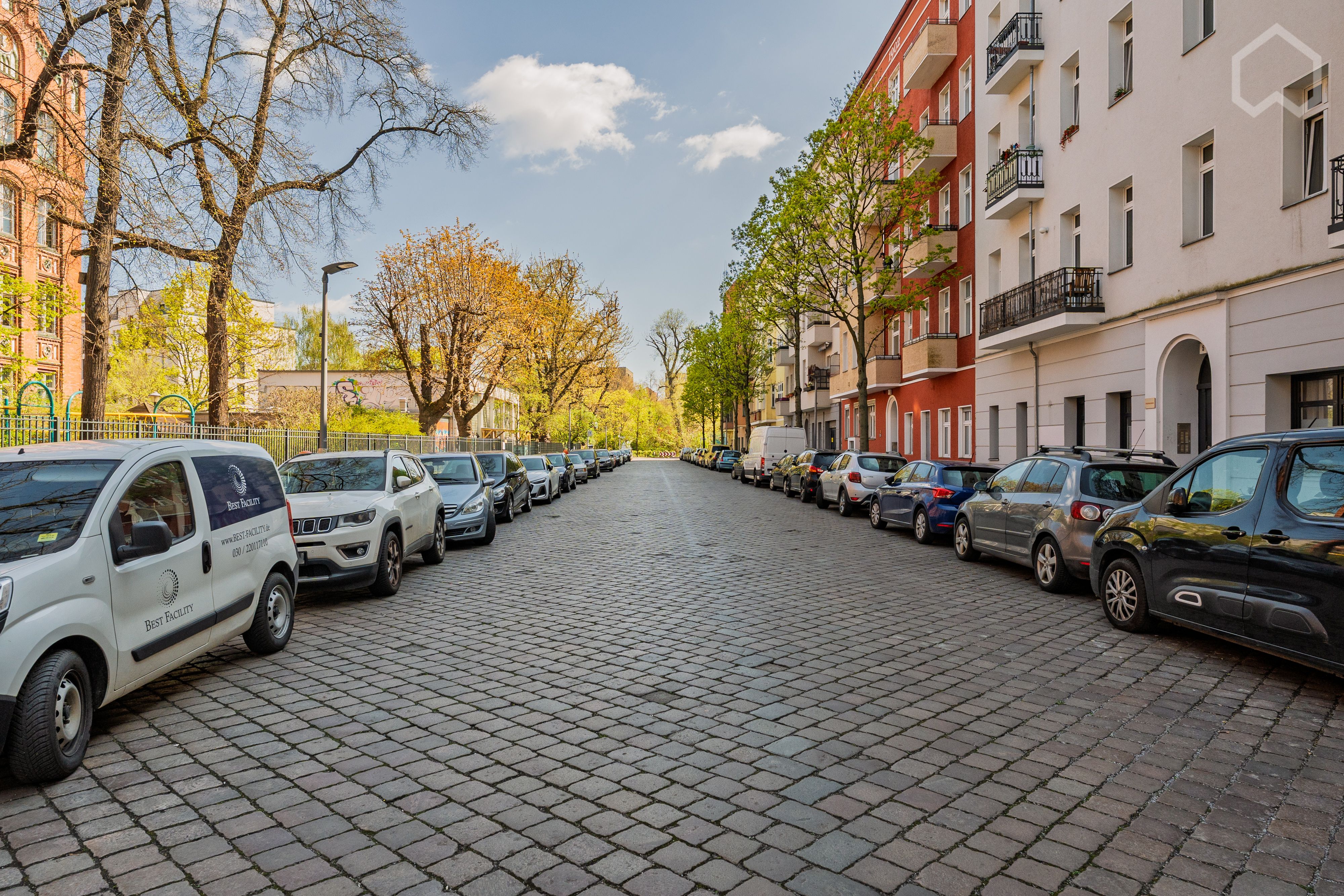  Top Location In Wedding: Stylish 2-Room Flat Next To Subway & City Train (Very Close To Ringbahn)  -  Top Location in Wedding: Stylish 2-Room Flat Next to Subway & City Train (Very close to Ringbahn)  - Gallery -  2