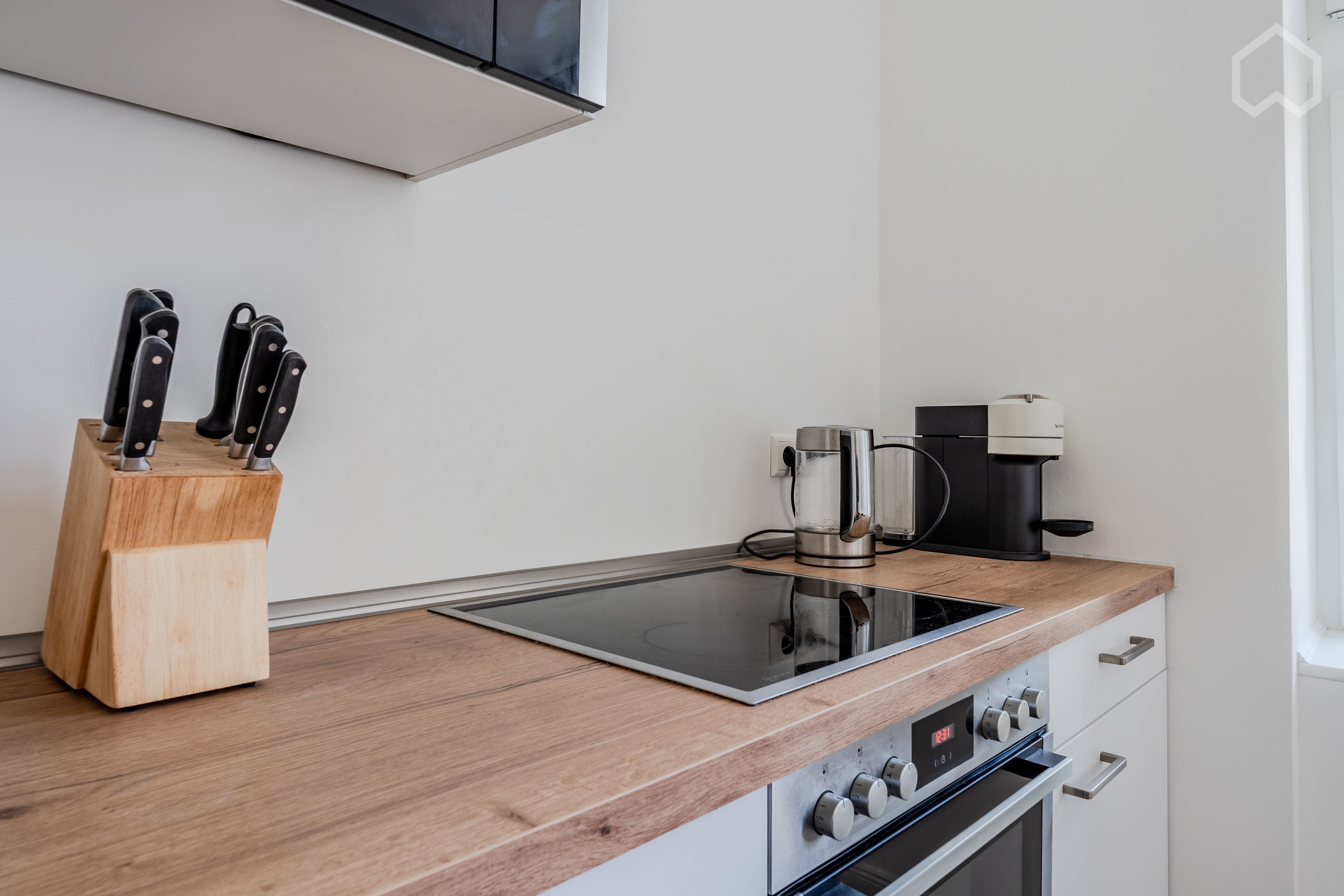  Top Location In Wedding: Stylish 2-Room Flat Next To Subway & City Train (Very Close To Ringbahn)  -  Top Location in Wedding: Stylish 2-Room Flat Next to Subway & City Train (Very close to Ringbahn)  - Gallery -  22