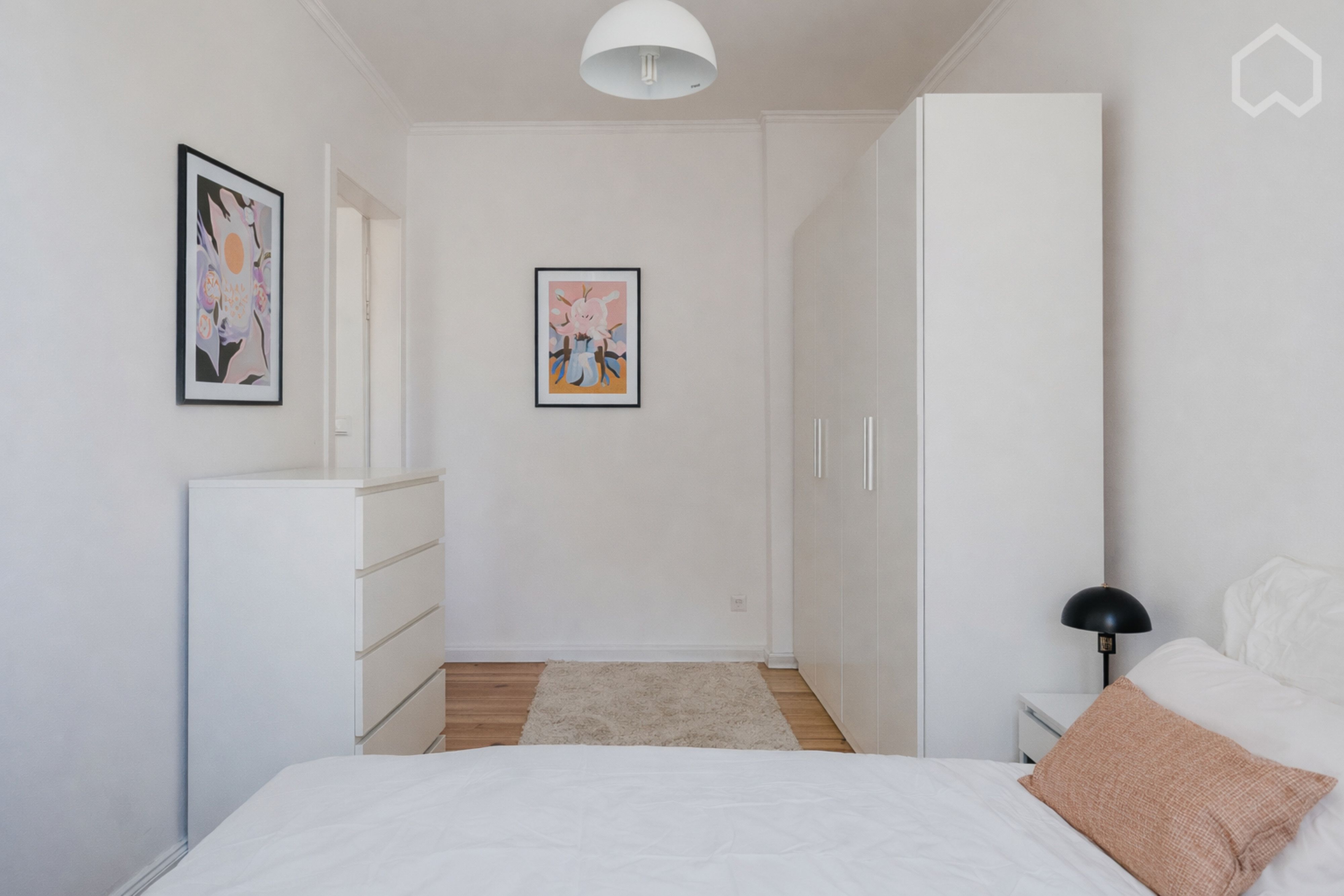  Top Location In Wedding: Stylish 2-Room Flat Next To Subway & City Train (Very Close To Ringbahn)  -  Top Location in Wedding: Stylish 2-Room Flat Next to Subway & City Train (Very close to Ringbahn)  - Gallery -  15