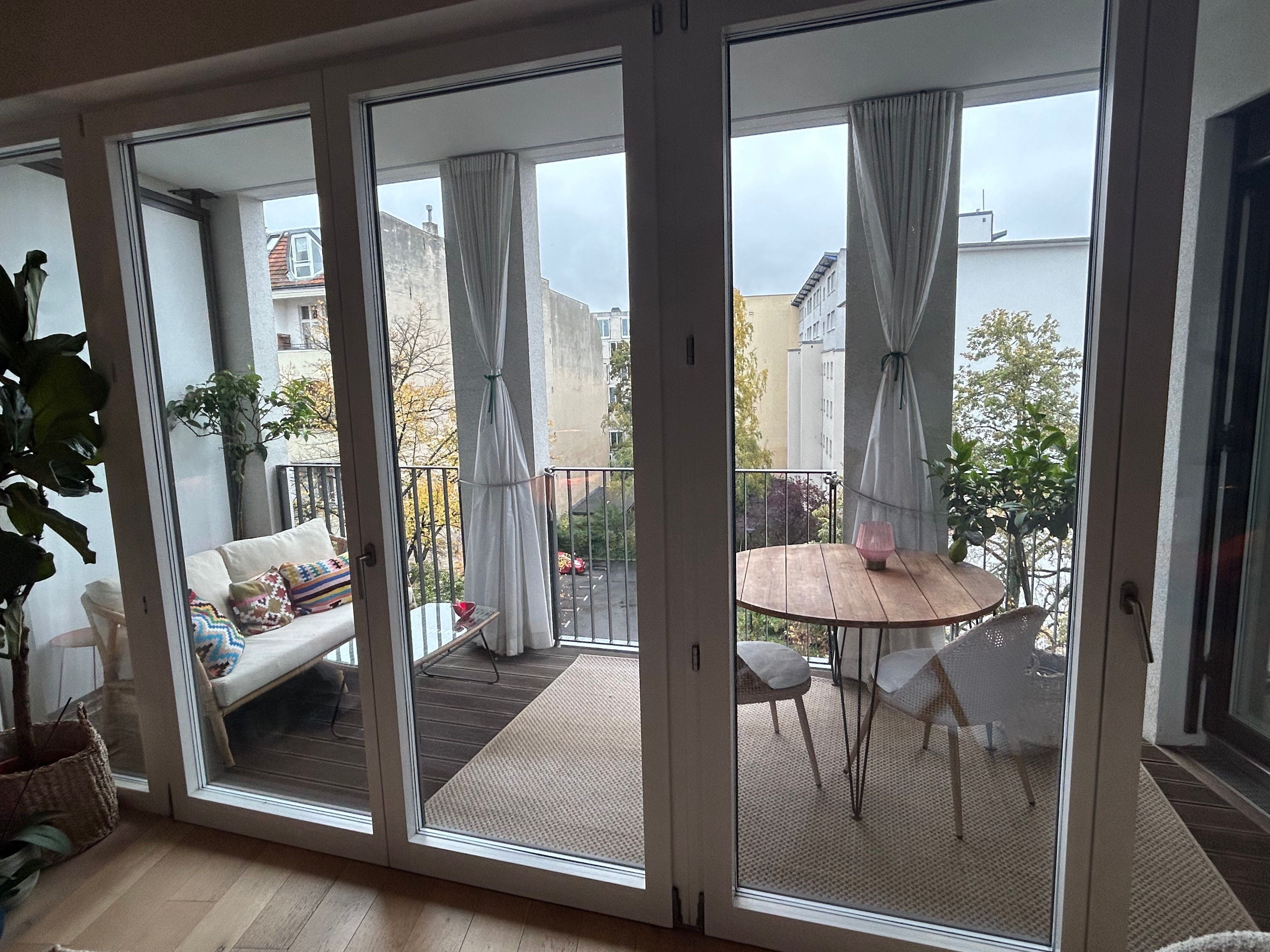 Exclusive, Fully Furnished Apartment - Exclusive, fully furnished apartment - Gallery - 4