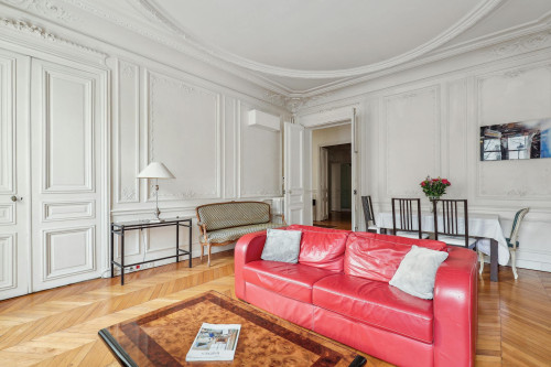 Avenue des Ternes, Paris