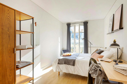 Place Édouard VII, Paris