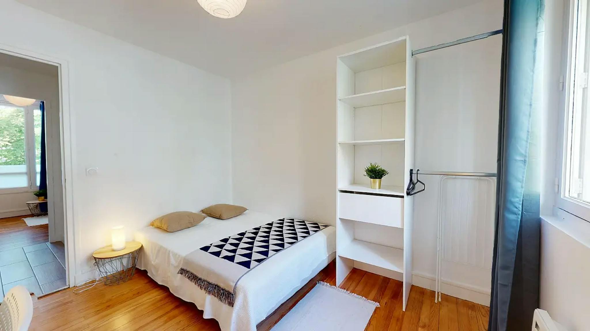 Private Room - 1