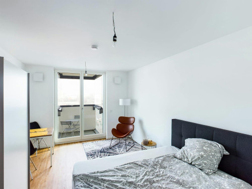 Allee der Kosmonauten, Berlin