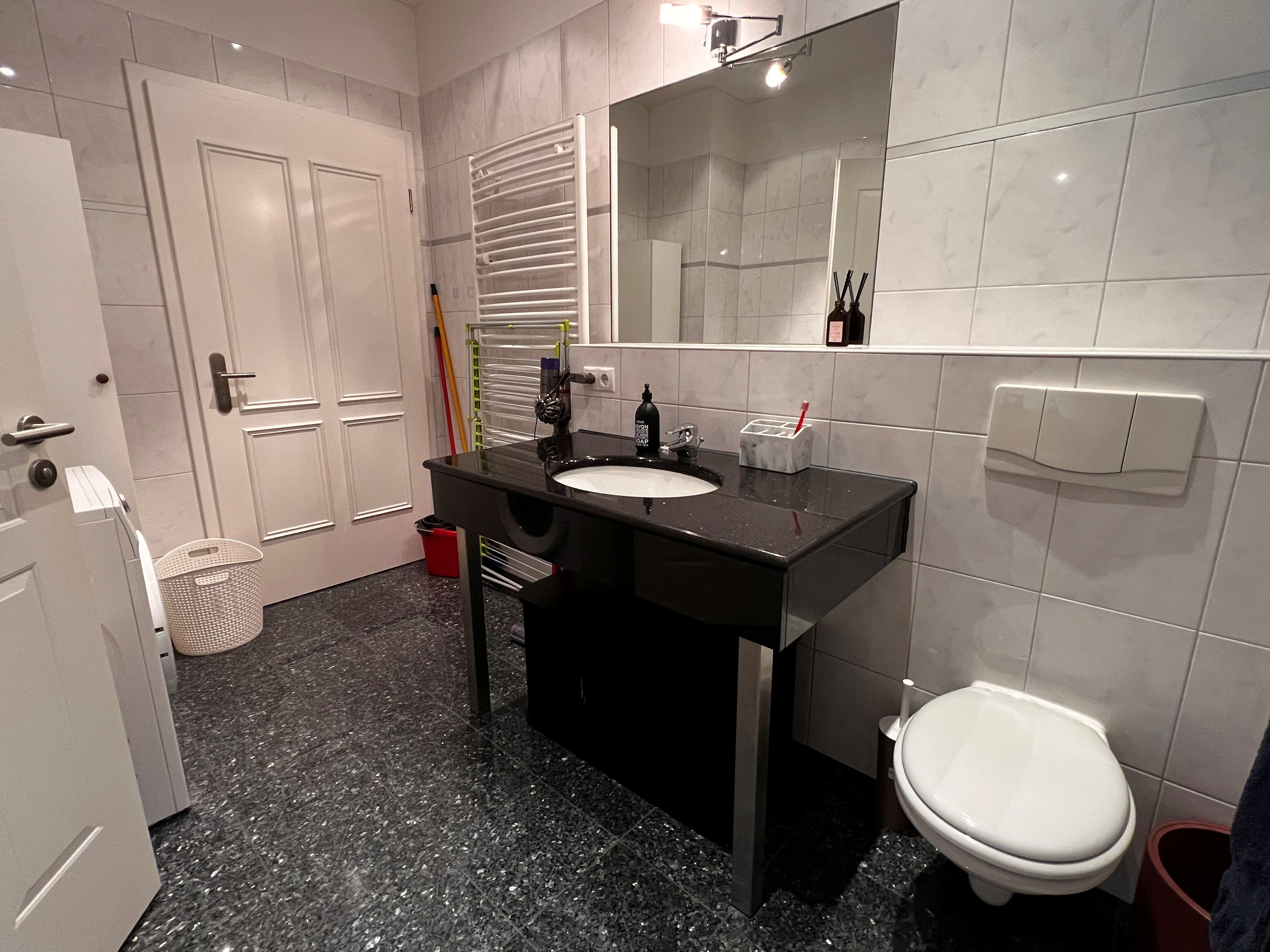  Fully Furnished Duplex Apartment Near Oranienburger Straße  -  Fully furnished duplex apartment near Oranienburger Straße  - Gallery -  1