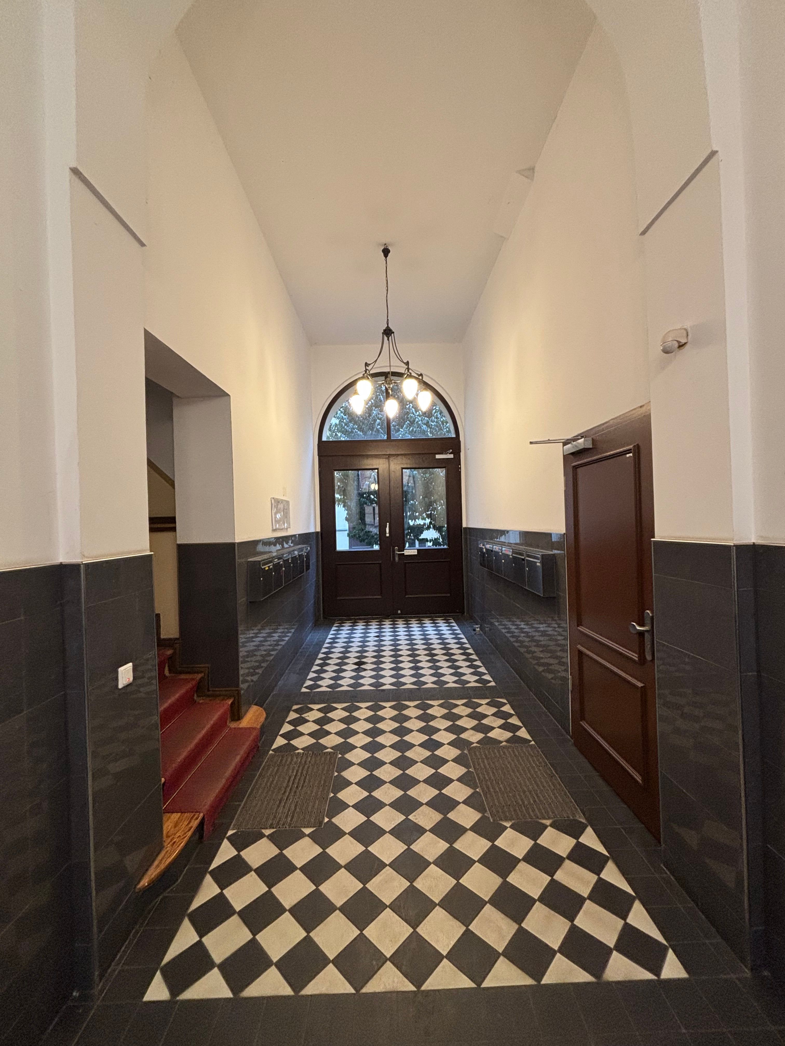  Fully Furnished Duplex Apartment Near Oranienburger Straße  -  Fully furnished duplex apartment near Oranienburger Straße  - Gallery -  3