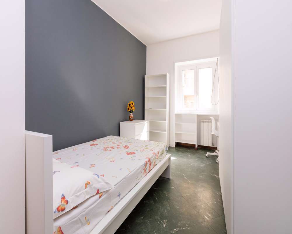  Stanza In Lungotevere Degli Artigiani  -  Stanza in Lungotevere degli Artigiani  - Gallery -  1