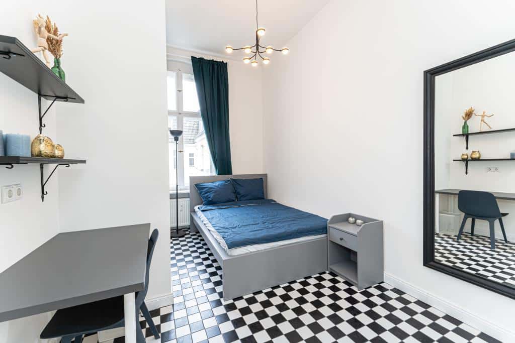 Zimmer In Der Uhlandstraße 29 - Zimmer in der Uhlandstraße 29 - Gallery - 1