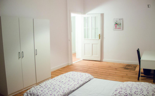 Tasteful single bedroom in Friedenau  - Gallery -  2