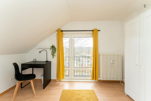 Welcoming double bedroom in Zehlendorf