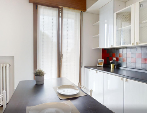Bright double bedroom in Selvana  - Gallery -  5