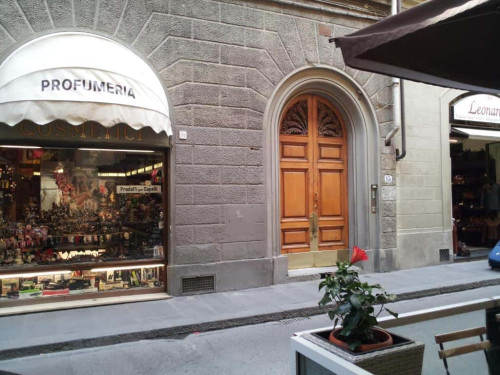 Apartment in Via Ricasoli, Firenze for 86 m² with 2 bedrooms - Gallery - 6
