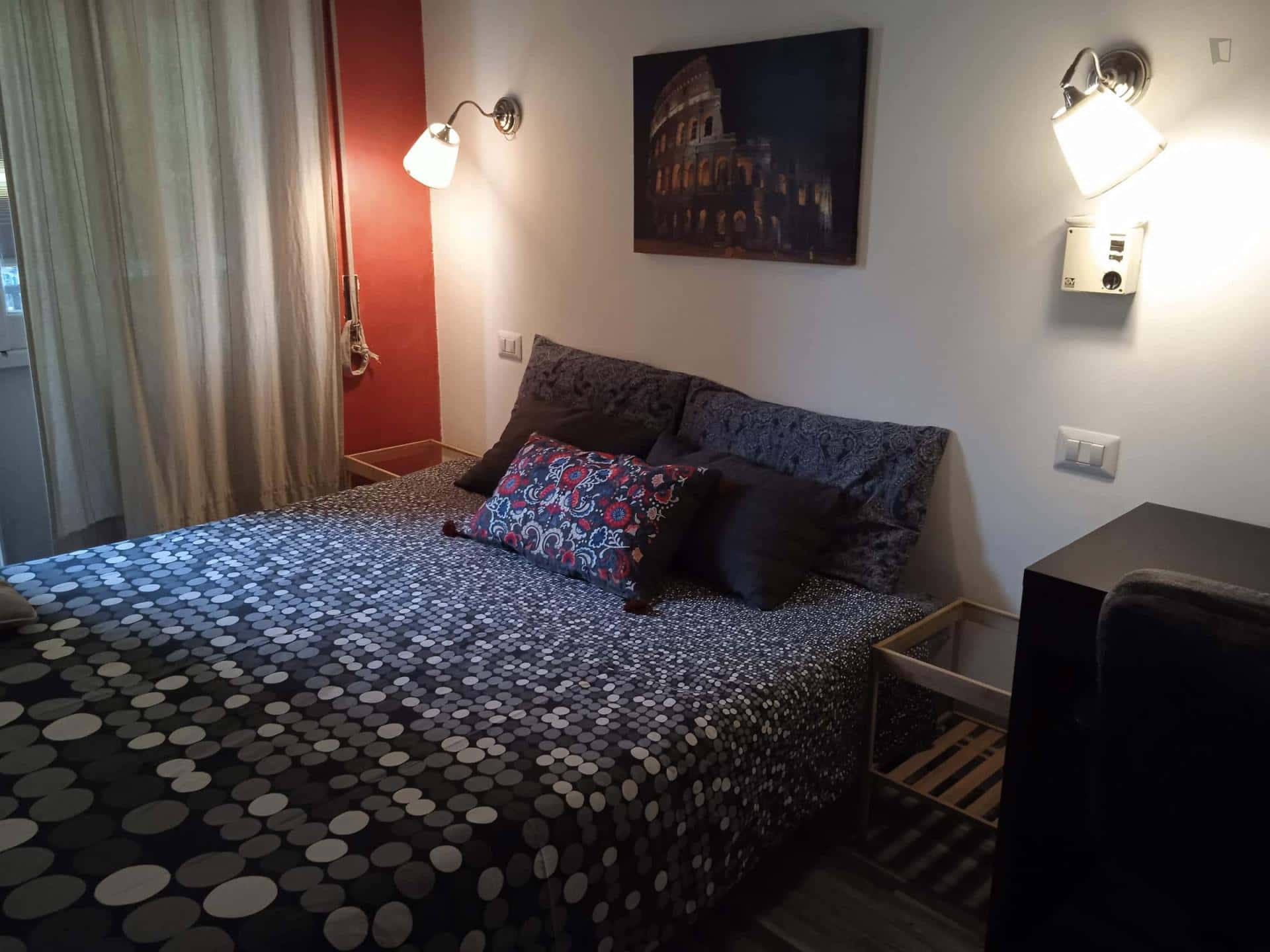  Room In Viale Leonardo Da Vinci, Roma For 100 M² With 4 Bedrooms  -  Room in Viale Leonardo da Vinci, Roma for 100 m² with 4 bedrooms  - Gallery -  1