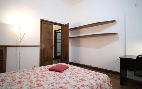Room in Via Panama, Roma for 120 m² with 4 bedrooms