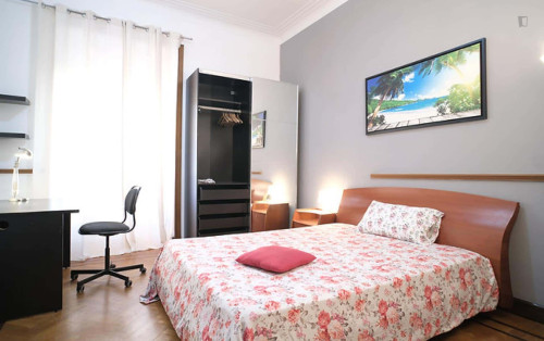 Room in Via Panama, Roma for 120 m² with 4 bedrooms