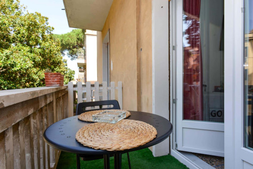 Room in Via Alberto Caroncini, Roma for 180 m² with 6 bedrooms